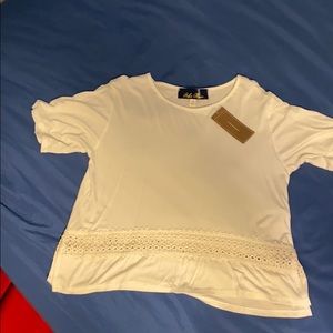White Short sleeve top